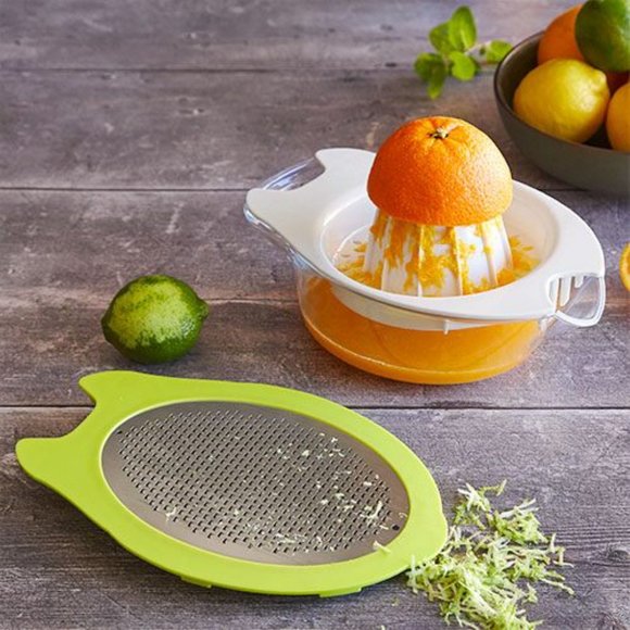 NIB~PAMPERED CHEF~Citrus Juicer & Zester - Picture 2 of 2